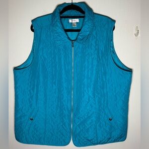 CJ Banks Blue Quilted Vest with zipper pockets size 3X